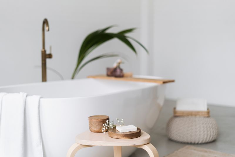 Cost of Bathtub Refinishing in Pinellas County, FL